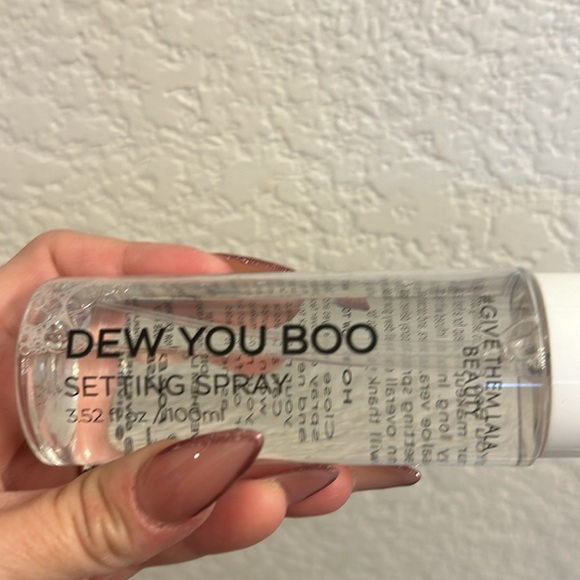 New, never used give them Lala “Dew you boo” setting spray. - Picture 2 of 2